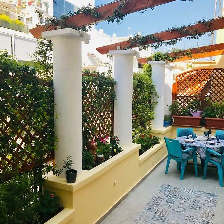 Oasis Veranda Under Columns.Kolonaki Embassy Area. Athens Ngoại thất bức ảnh